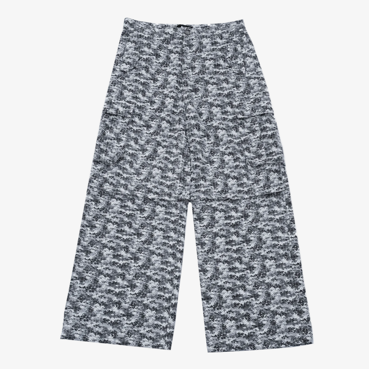 DIGI CAMO NEEDLEPUNCH CARGOS